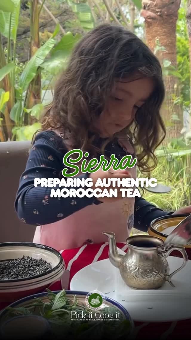 Sierra preparing authentic Moroccan tea for the first time in Morocco 🇲🇦🍵