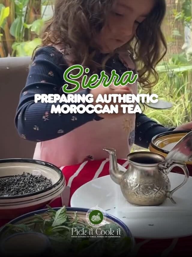 Sierra preparing authentic Moroccan tea for the first time in Morocco 🇲🇦🍵